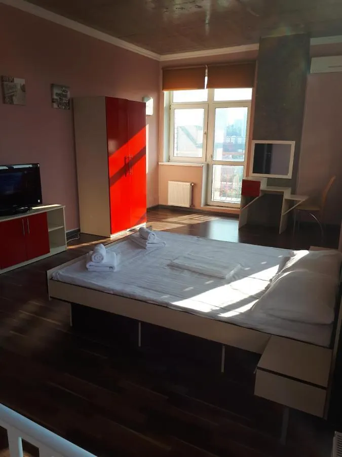 קייב Apartment Na Antonovicha 72