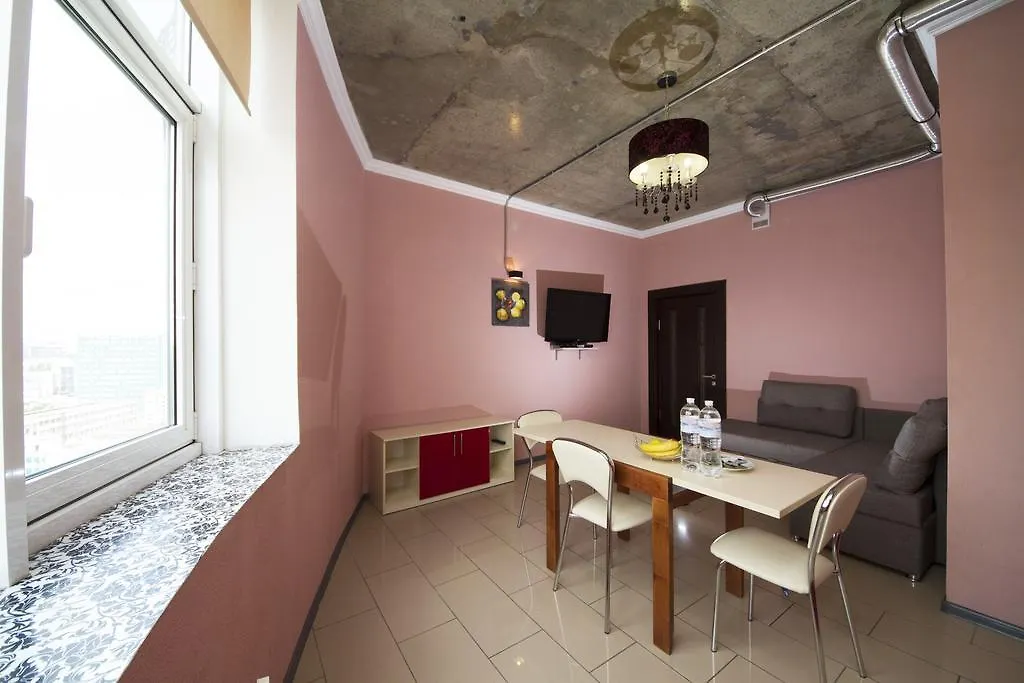 קייב Apartment Na Antonovicha 72