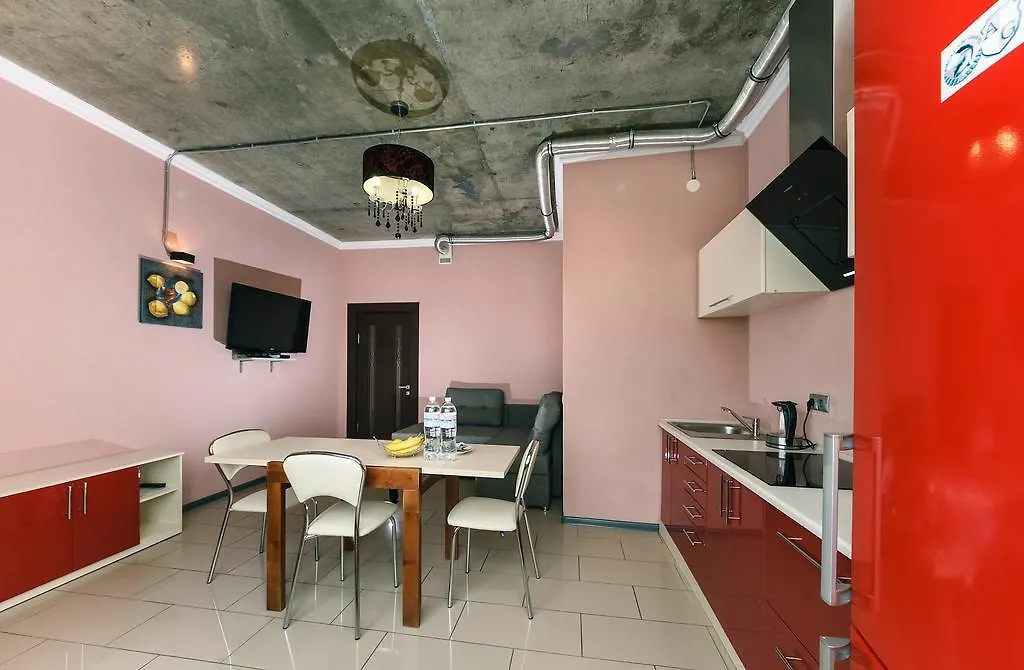קייב Apartment Na Antonovicha 72